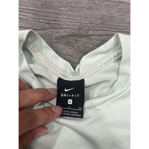 Nike Pro Dri Fit Womens Racerback Tank Top Tiffany Blue Mesh Back Size Small - Picture 3 of 4